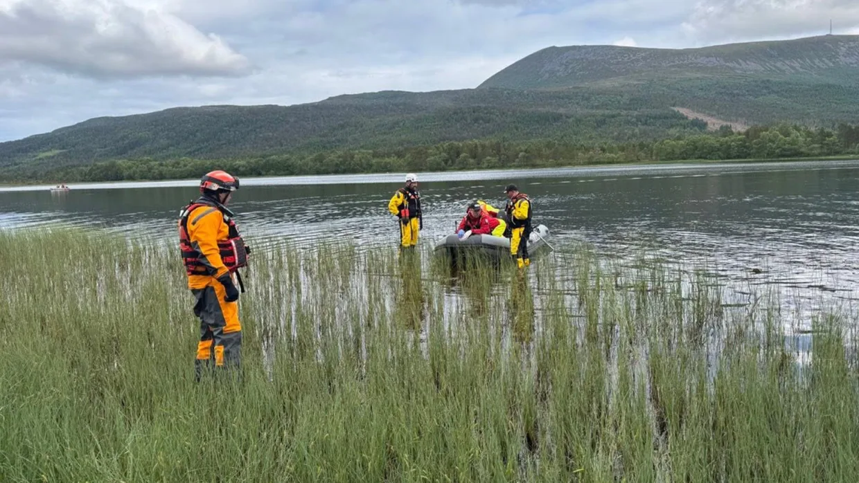 Frivillige fra Norsk Folkehjelp Nesset bidro til søket etter en savnet mann i 20-årene i Elnesvågen.