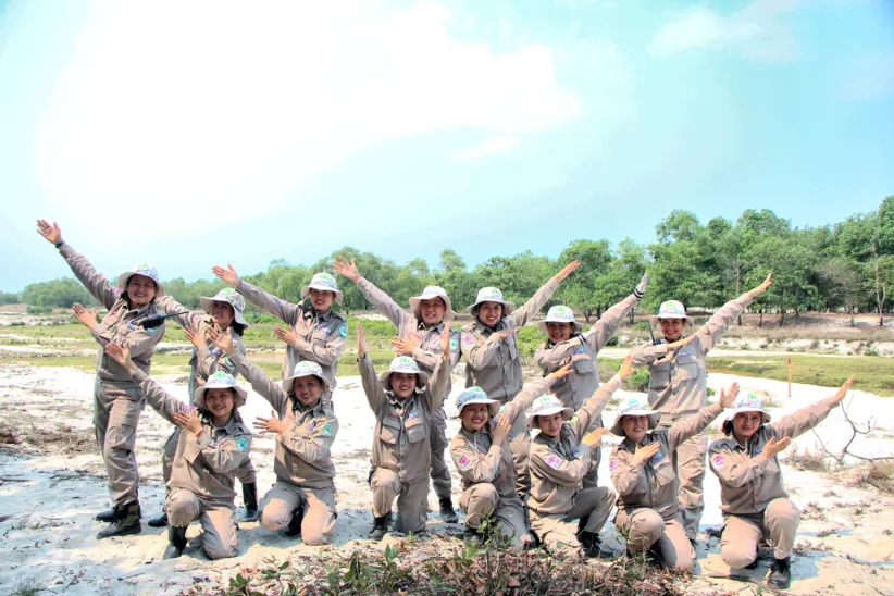 243 NPA RENEW All Female BAC Team