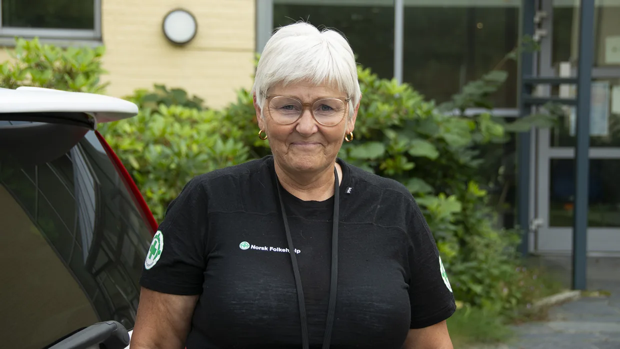 Hildegunn Holmen er skolevakt og har dermed ansvaret for hjemmet til over 50 førstehjelpere denne uka.