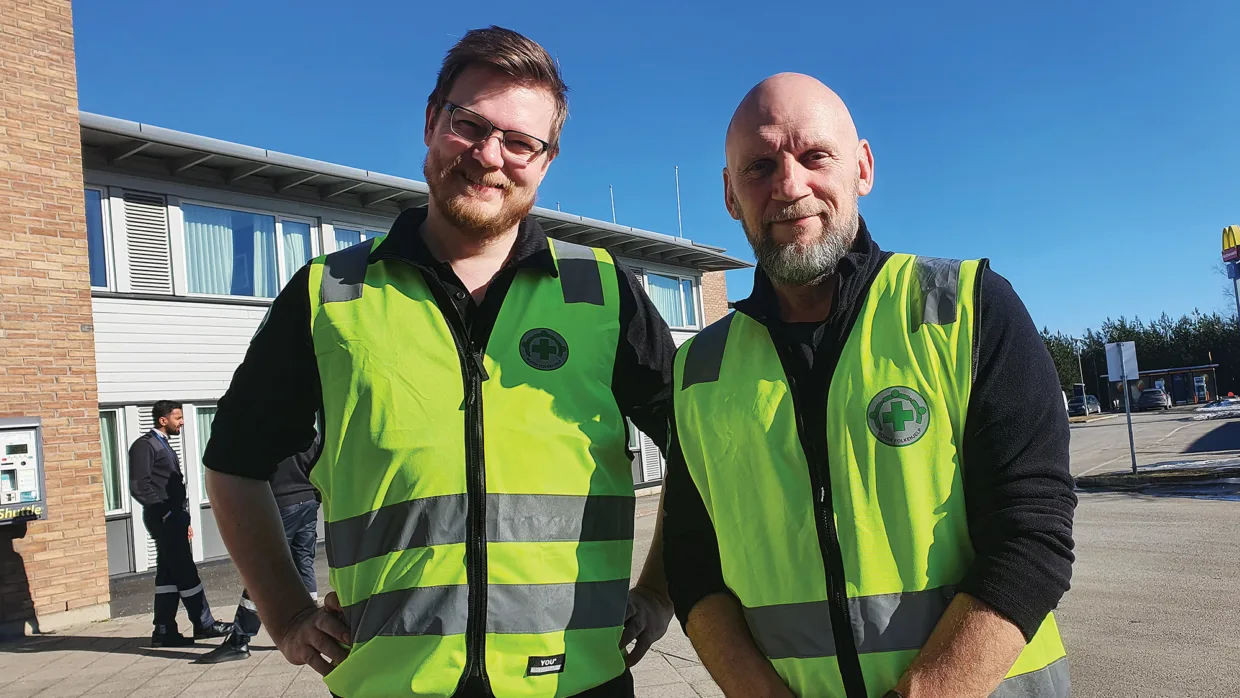 Filip Landrø og Tore Edvinsen i Norsk Folkehjelp Lørenskog.