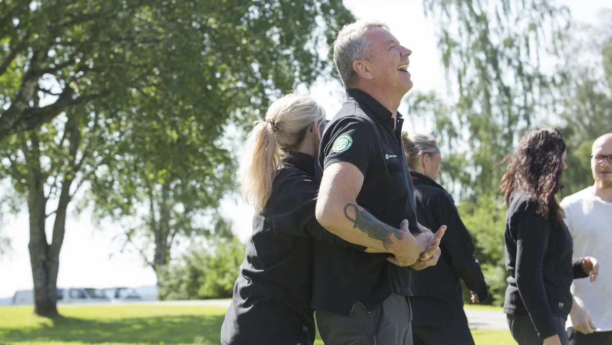 Bukstøt kan redde liv - og være gøy å øve på.