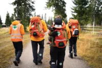 Å bygge robusthet hos mannskaper og team i redningstjenesten handler ikke om at man ikke skal bli berørt av dramatiske hendelser, men at vi skal være så godt forberedt som mulig for de potensielt tøffe oppgavene vi står ovenfor, skriver Live Kummen.