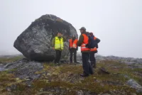 Tåka på Sørøya gjorde letearbeidetMannskaper under leteaksjonen. – Vi har lært mye av denne aksjonen, sier Kim-Are Walsø, leder i Norsk Folkehjelp Hasvik. vanskelig i løpet av de døgnene leteaksjonen pågikk.
