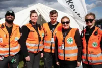 Mannskaper fra 14 lokallag var med på årest Norway Cup. Fra venstre: Saboor Arif (Norsk Folkehjelp Asker og Bærum), Kathrine Østbye (Norsk Folkehjelp Lørenskog), Mathias Bjørkholen (Norsk Folkehjelp Rena), Magdalena Sikora og Connie Violet Lindås (Norsk Folkehjelp Oslo).