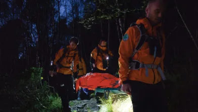 Undersøkelsen viser at både vær, terreng og utstyr byr på utfordringer for mannskaper i søk- og redningsinnsats.
