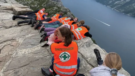Toppen av Preikestolen var et spektakulært høydepunkt på turen.