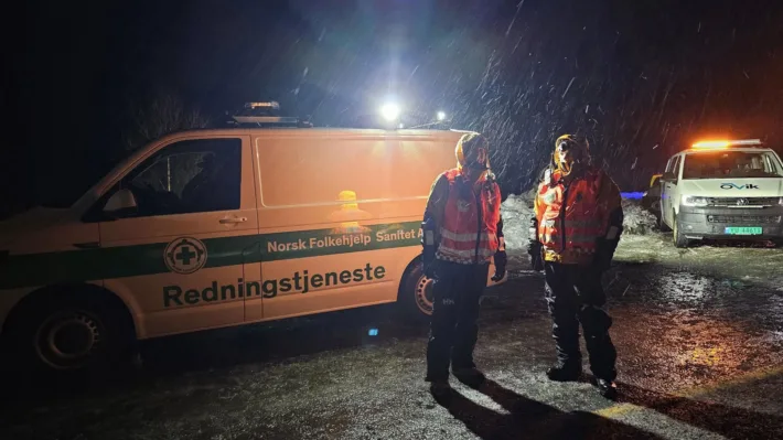 Mannskaper på ulykkesstedet 2. juledag.