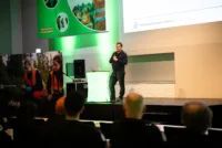 - Det er nå Norsk Folkehjelp må tilpasse seg, før det er for sent, sier Jon Halvorsen, direktør i Hovedredningssentralen