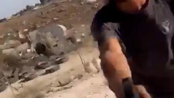 Vapen 00 00 02 15 Still002