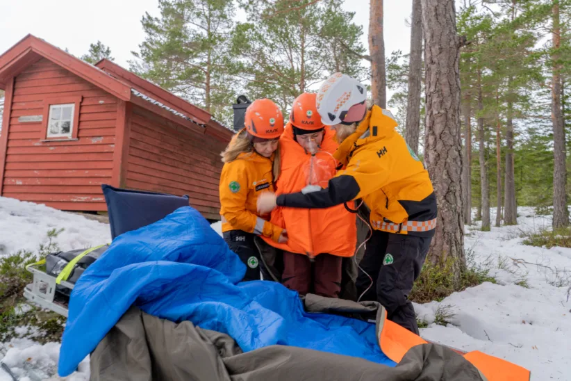 Per Oyvind Agersborg Turid Tveit og Cecilie Einarsen 40