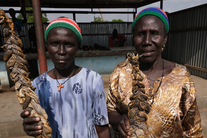 Fish market in Bor dried fish prod women 1