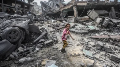 Jente ruiner Gaza kreditert nett