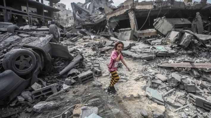 Jente ruiner Gaza kreditert nett